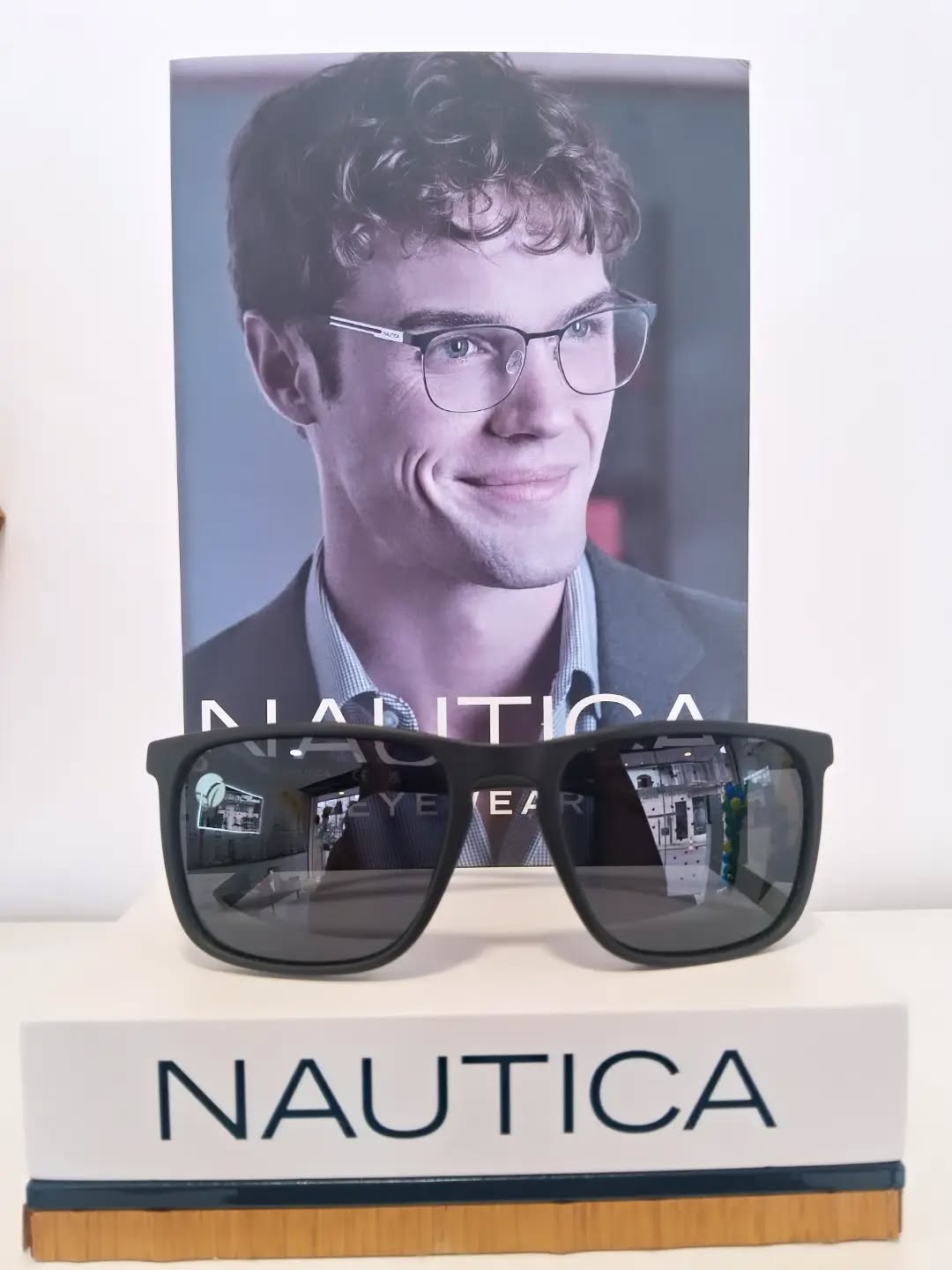 Óculos solar da Ótica Nessa